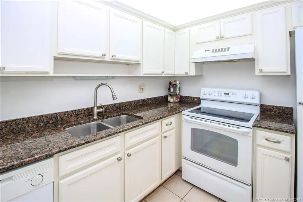 Photo 8 at 800 NW Fork Road 3-12, Stuart