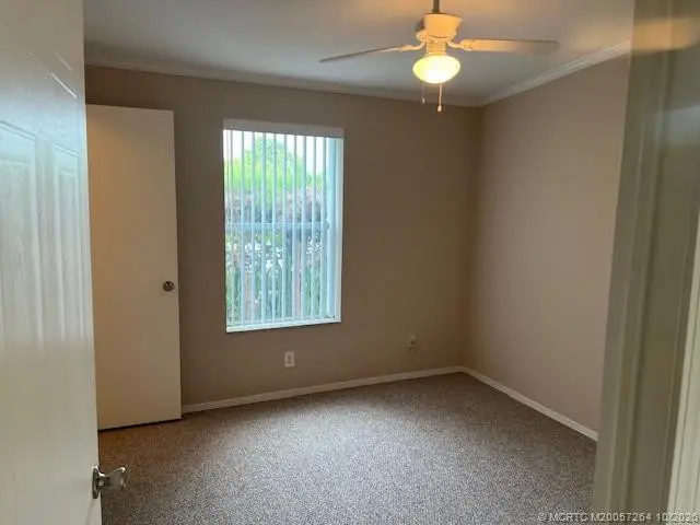 Photo 6 at 6298 S Ash Lane, Lantana