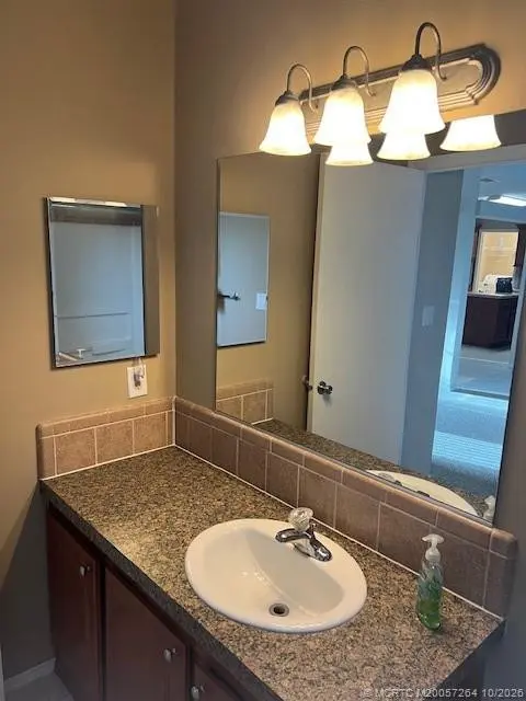 Photo 8 at 6298 S Ash Lane, Lantana