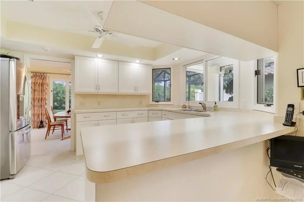Photo 8 at 6384 SE Ironwood Circle, Stuart