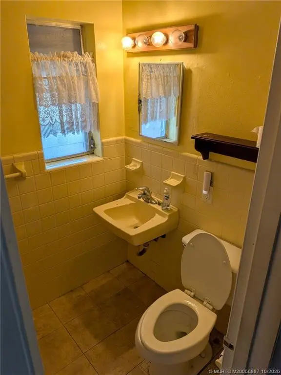 Photo 7 at 439 Sandia Avenue, Port St. Lucie