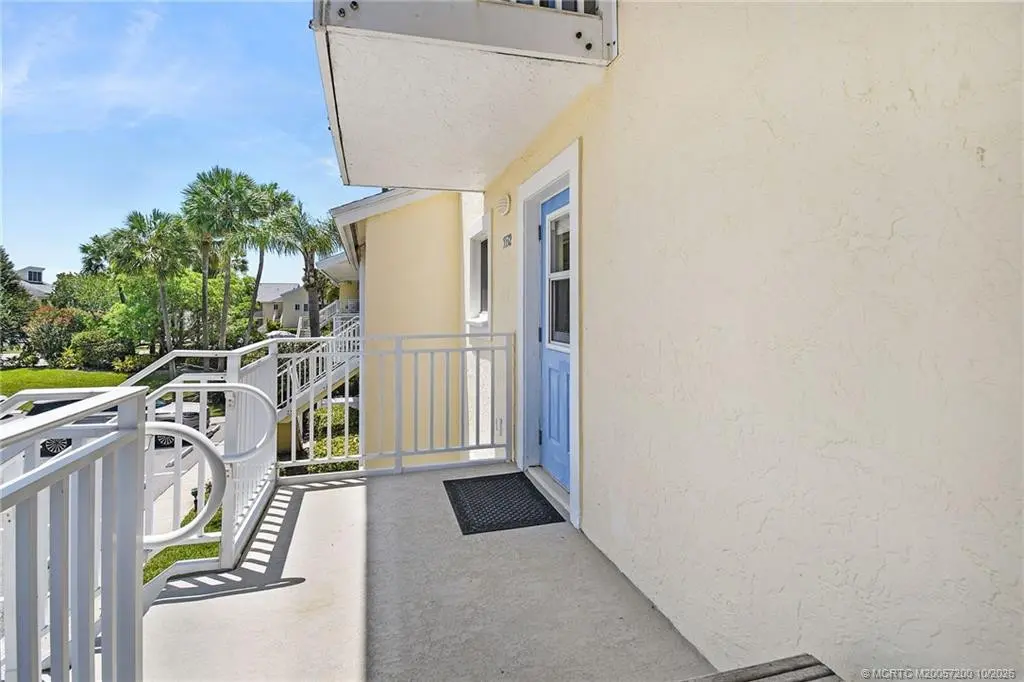 Photo 4 at 5532 NE Gulfstream Way, Stuart