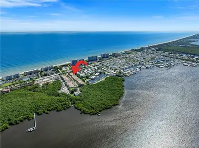 115 Pepper Lane, Jensen Beach – Single Family Residence for sale