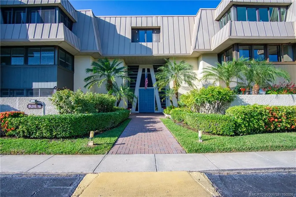 Photo 6 at 1800 SE Saint Lucie Boulevard 10-305, Stuart