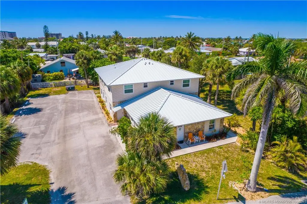 Photo 2 at 1821 Seaway Drive, Fort Pierce