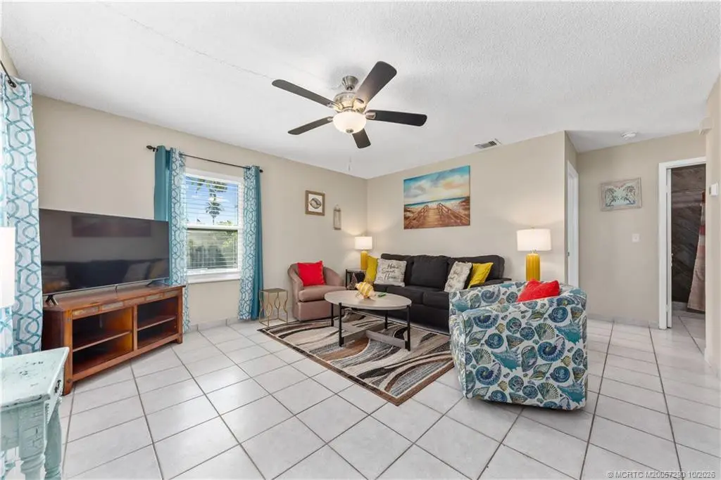 Photo 8 at 1821 Seaway Drive, Fort Pierce