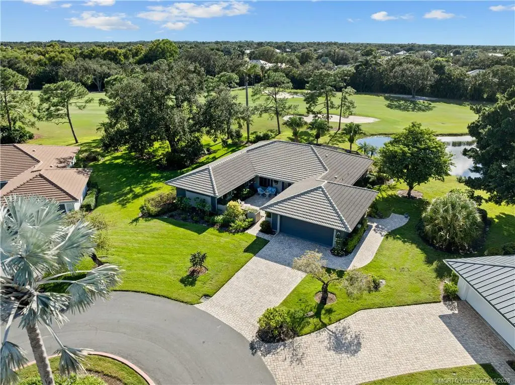 Quiet Cul de sac at 1423 SW Troon Circle, Palm City