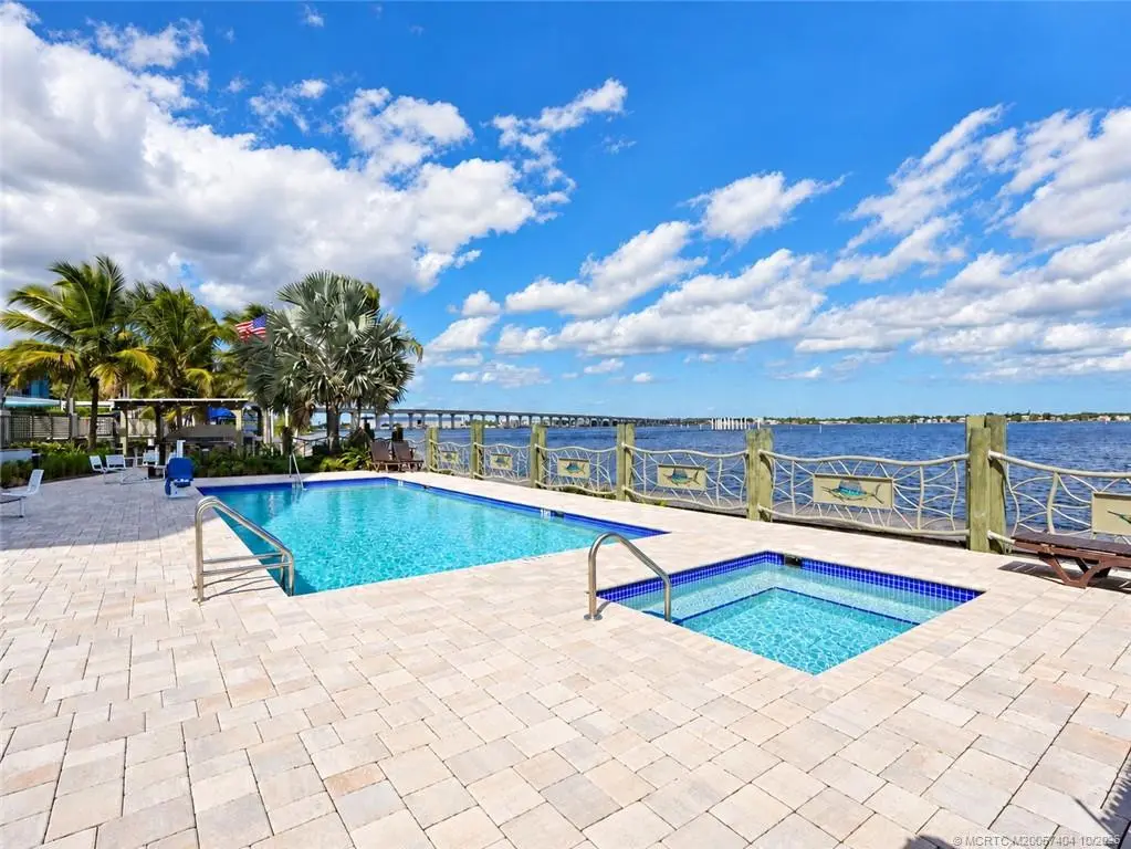 Photo 6 at 41 Seminole SW Street Apt #404, Stuart