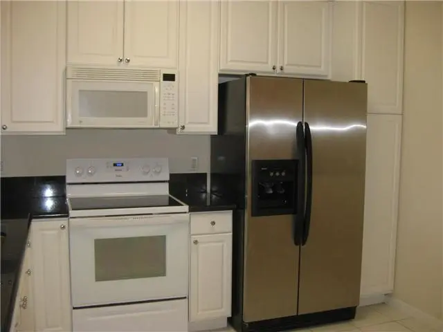 Additional Photo at 9929 PORTA LEONA Lane, Boynton Beach