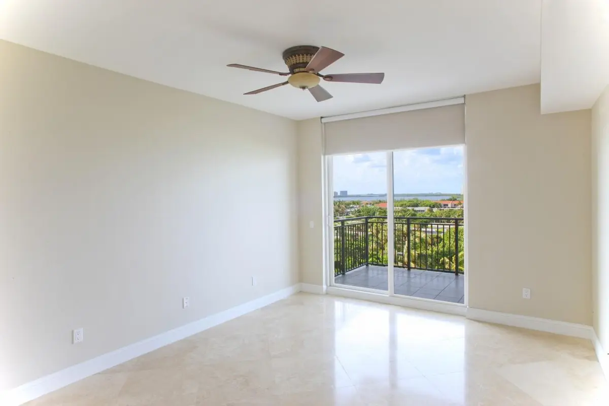 BR 2 at 3800 N Ocean Drive 751, Singer Island