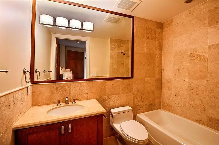 bathroom_700 - Copy at 516 Hendricks Isle 5b, Fort Lauderdale