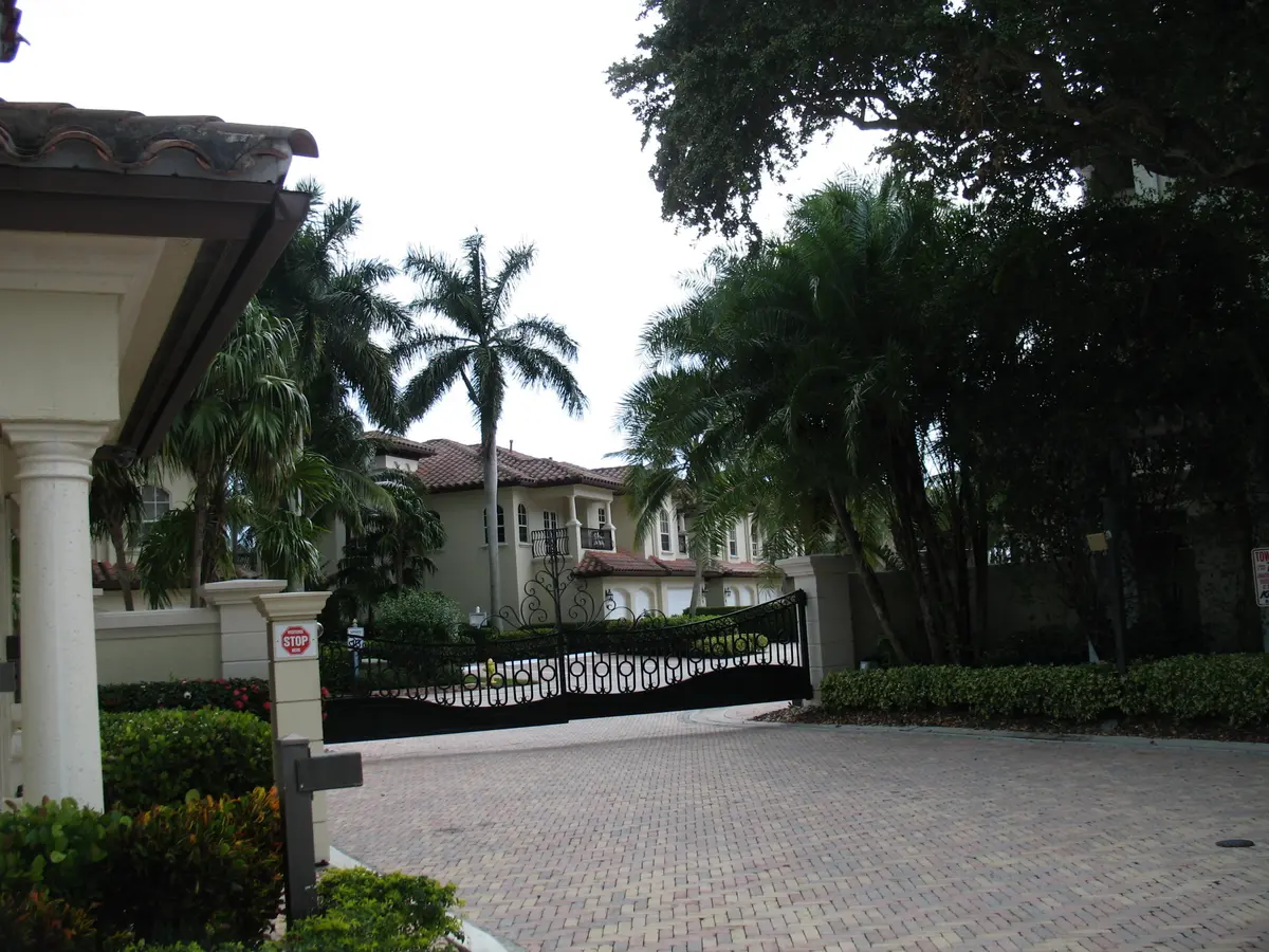 IMG_2084 at 26 Marina Gardens Drive, Palm Beach Gardens