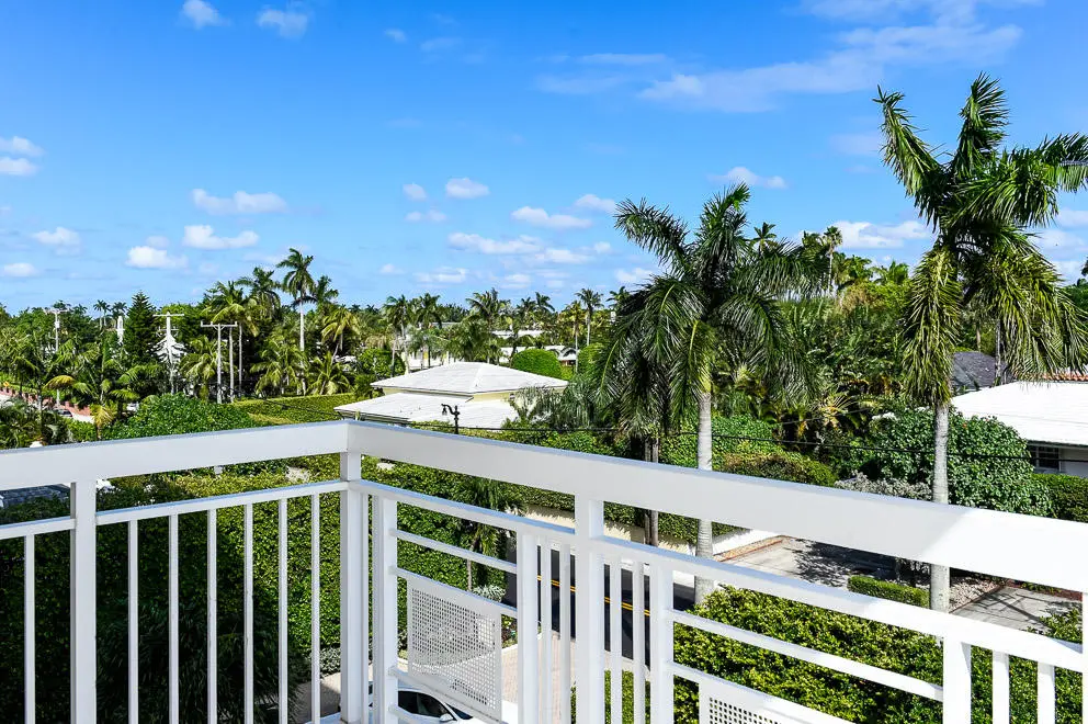 View at 250 Bradley Place 402, Palm Beach