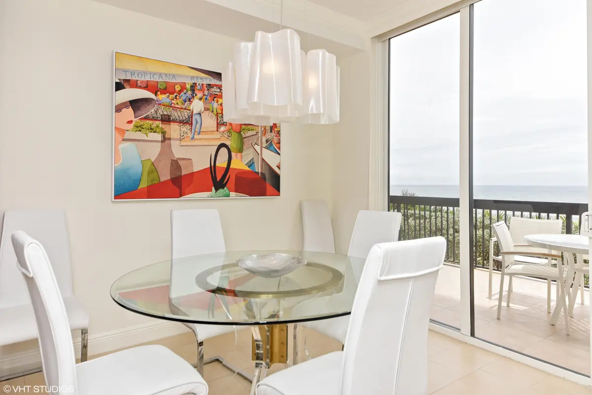 Breakfast Area at 1155 Hillsboro Mile 108, Hillsboro Beach