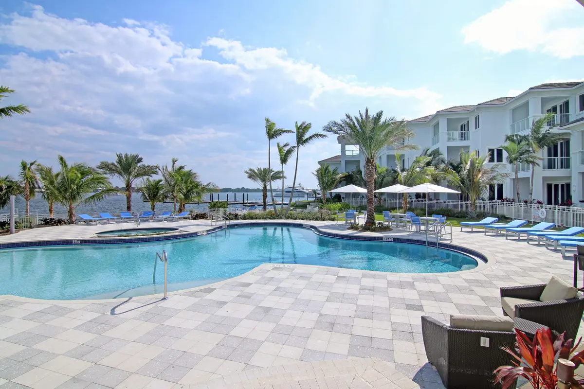 luxury-waterfront-residence-condo-pool at 3 Water Club Way 1602, North Palm Beach