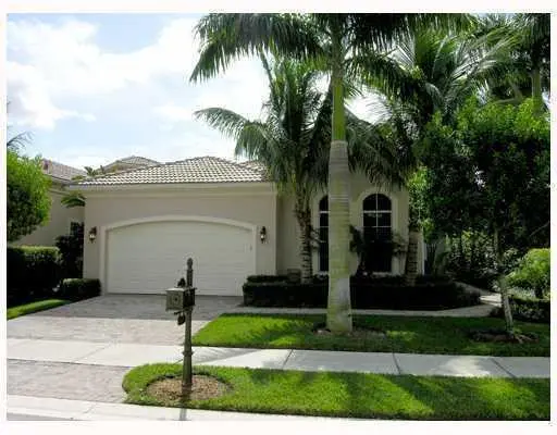 Front at 102 Andalusia Way, Palm Beach Gardens