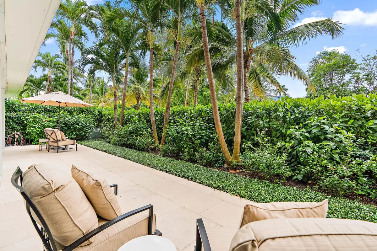 315 S Lake Dr Unit 1A Palm-print-023-23- at 315 S Lake Drive 1a, Palm Beach