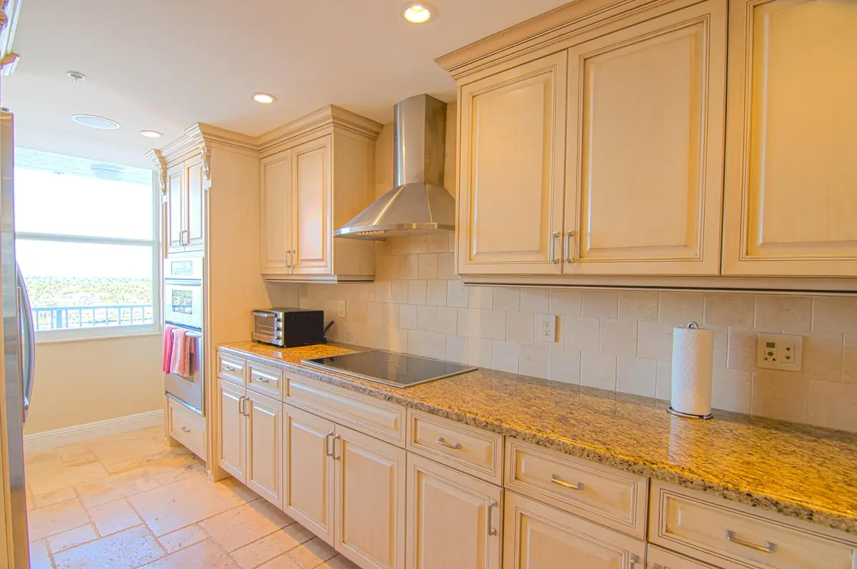 Kitchen (2) at 77 S Birch Road 9b, Fort Lauderdale