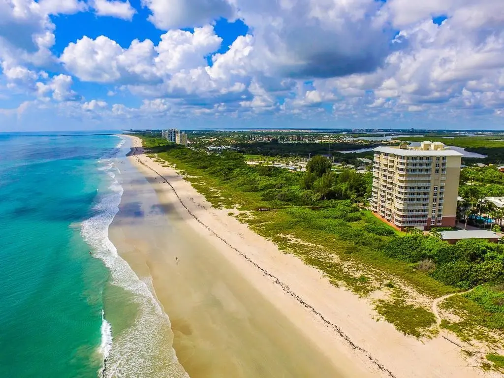 Grand Isle at 3702 N A1a 601, Hutchinson Island