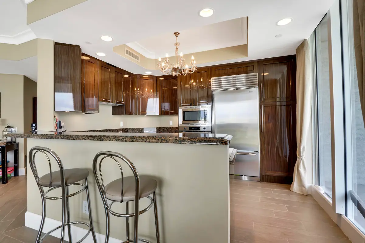 Ritz 1806B at 2700 N Ocean Drive 1806b, Singer Island