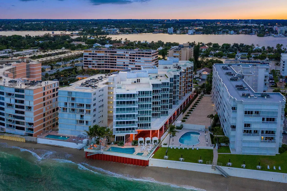 Night Aerial at 3550 S Ocean Boulevard 2e, South Palm Beach