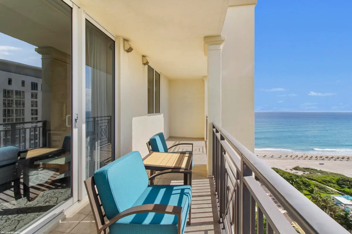 3800 Ocean Dr 1802 011 at 3800 N Ocean Drive 1802, Singer Island
