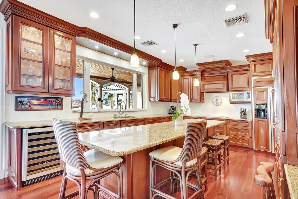 13_Image_13_of_51_mls at 315 Lake Eden Way, Delray Beach