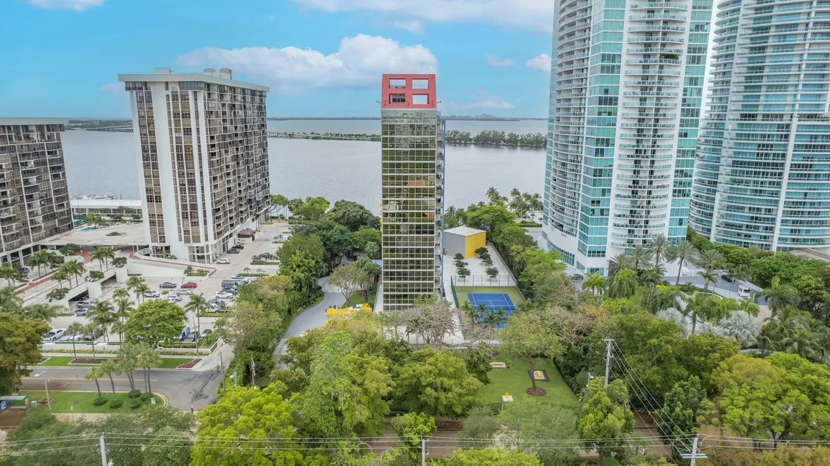 Brickell 2 at 2025 Brickell Avenue 1405, Miami