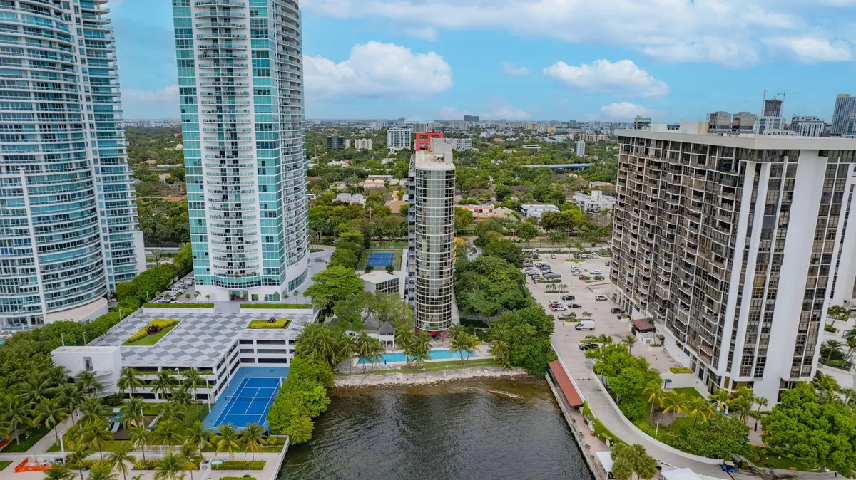 Brick 4 at 2025 Brickell Avenue 1405, Miami