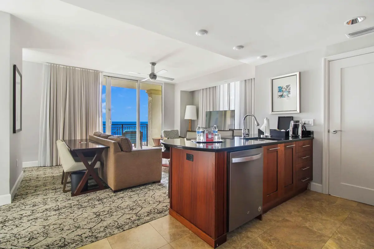 3800 N Ocean Dr 919 002 at 3800 N Ocean Drive 919, Singer Island