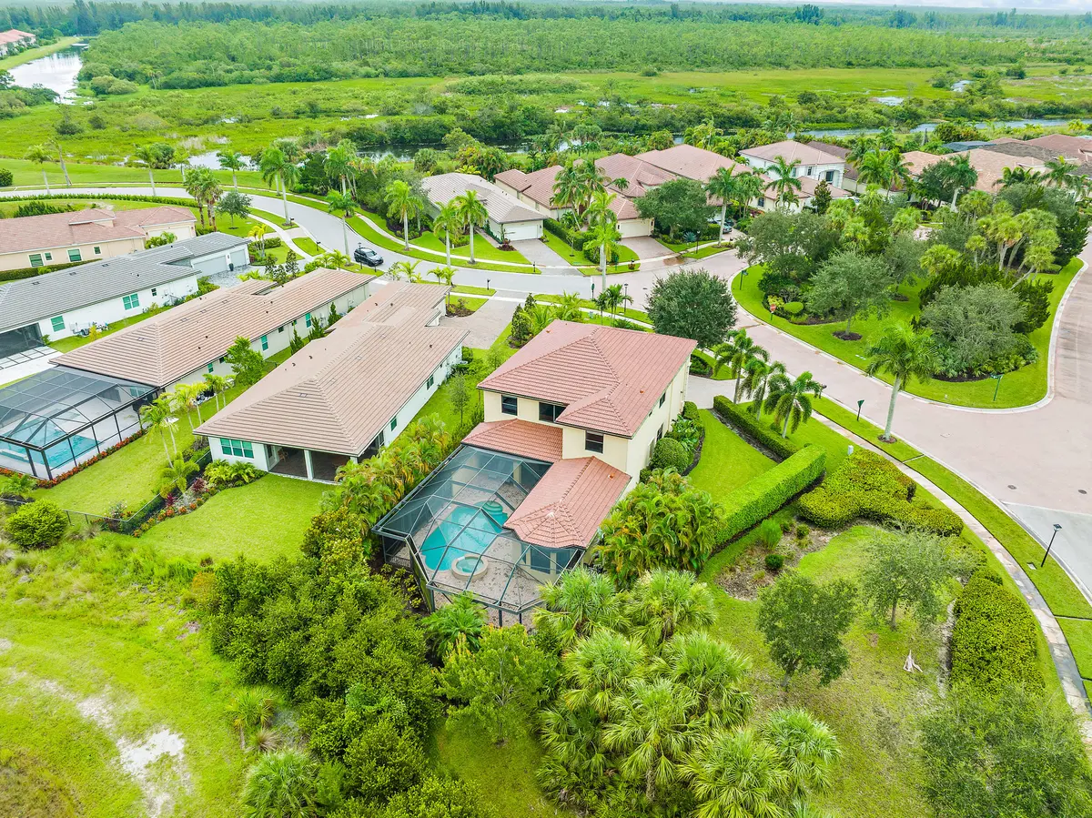 6786 Fox Hollow at 6786 Fox Hollow Drive, West Palm Beach