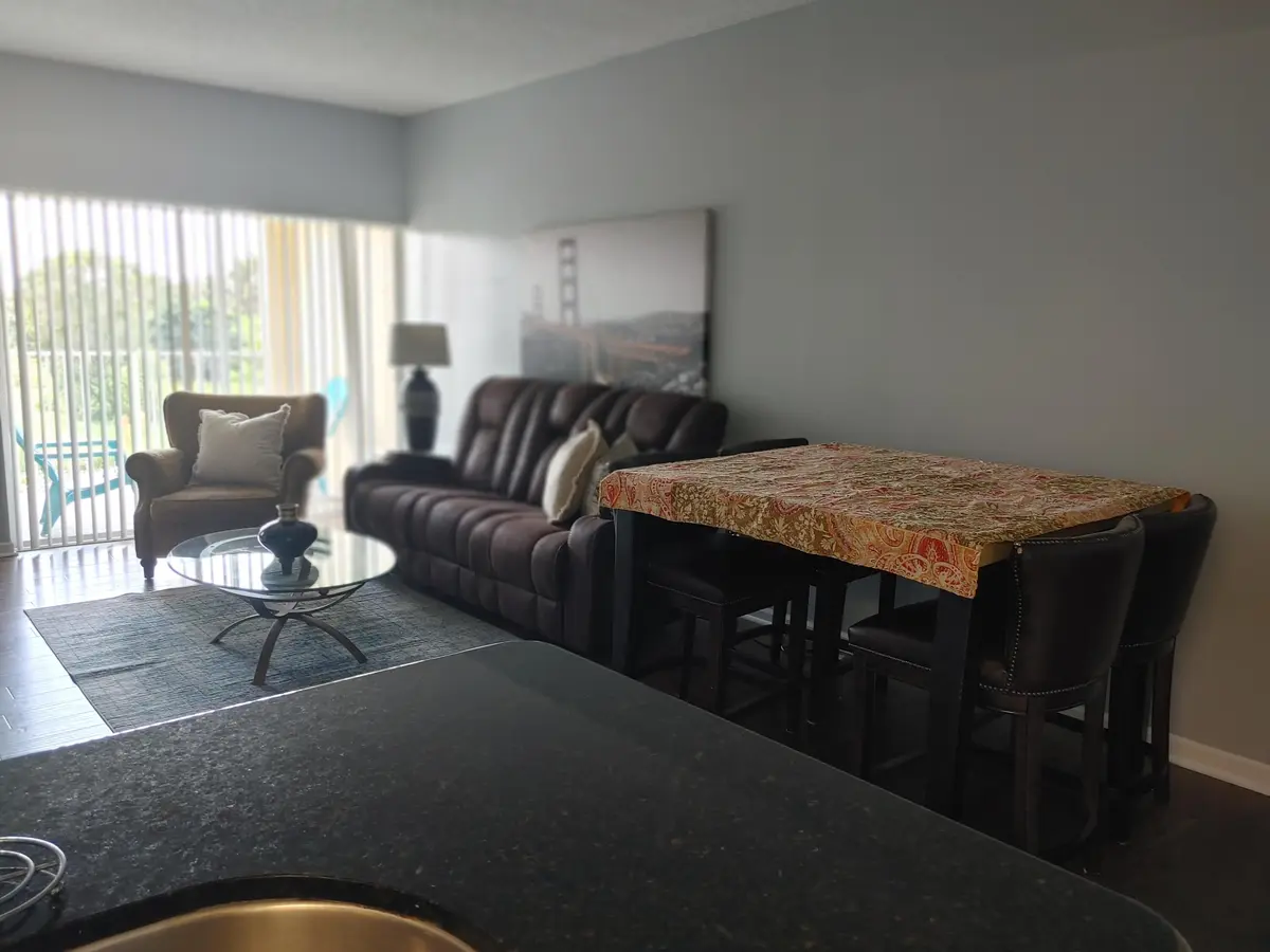 2100 Greenview Shores Boulevard 519, Wellington, FL – photo 6