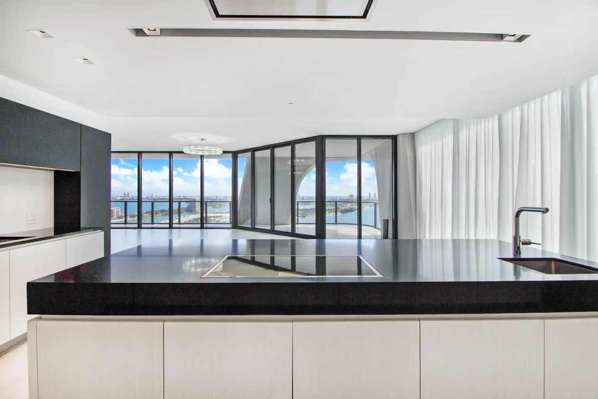 1000 Biscayne Boulevard 2901, Miami, FL – photo 7