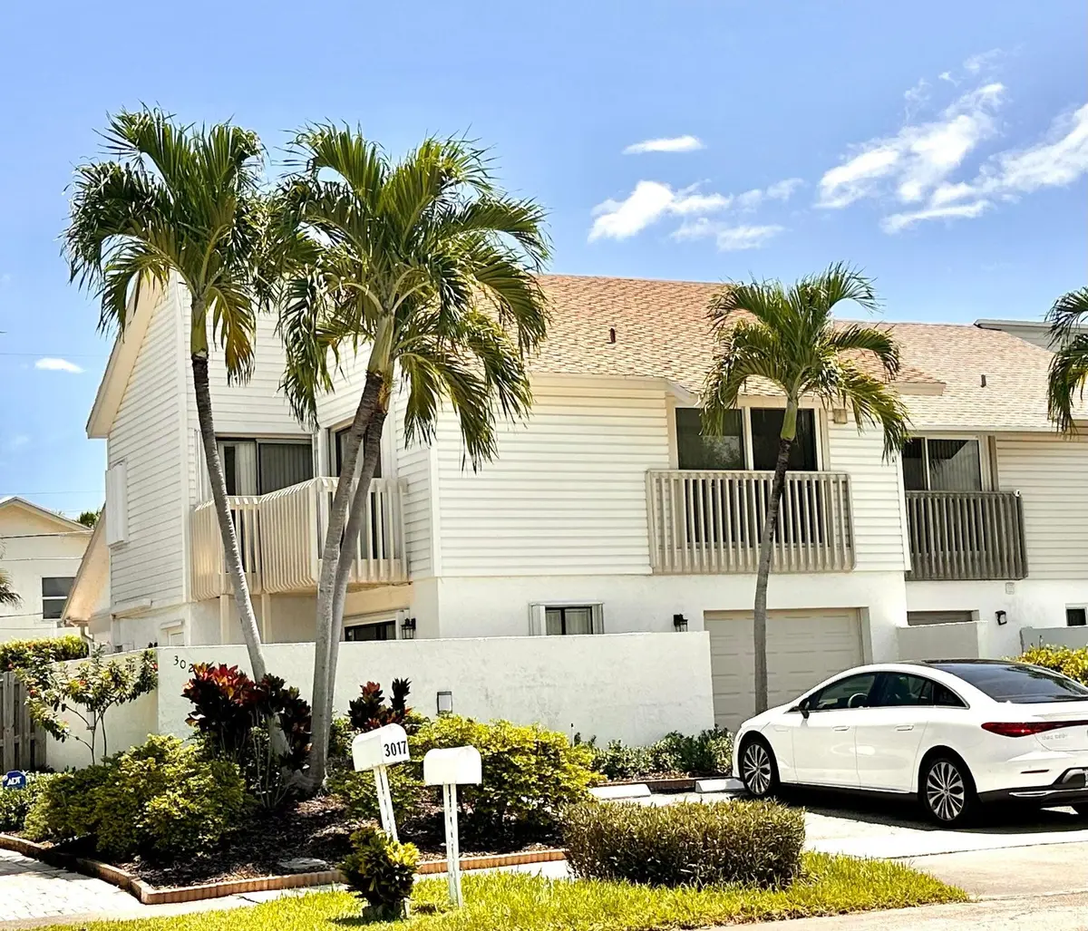 3021 Florida Boulevard FOH at 3021 Florida Boulevard, Delray Beach