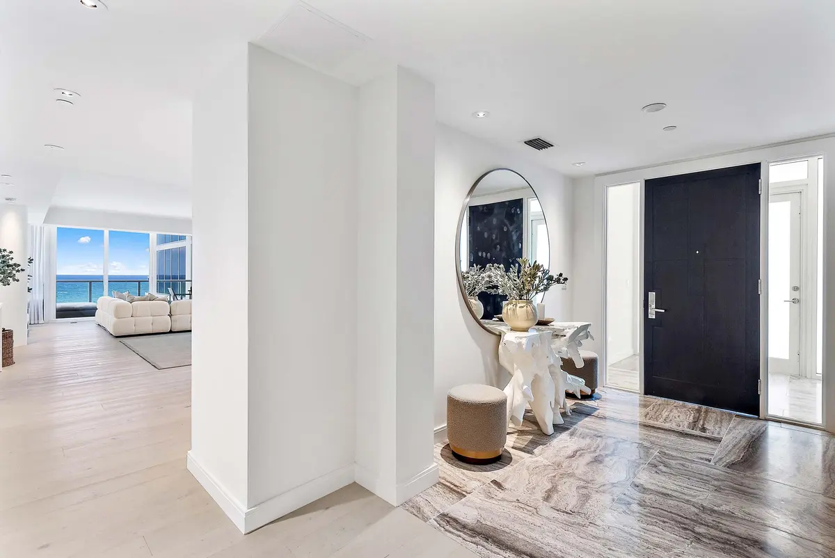 5 - K3KQZE(5) at 3550 S Ocean Boulevard 5b, South Palm Beach