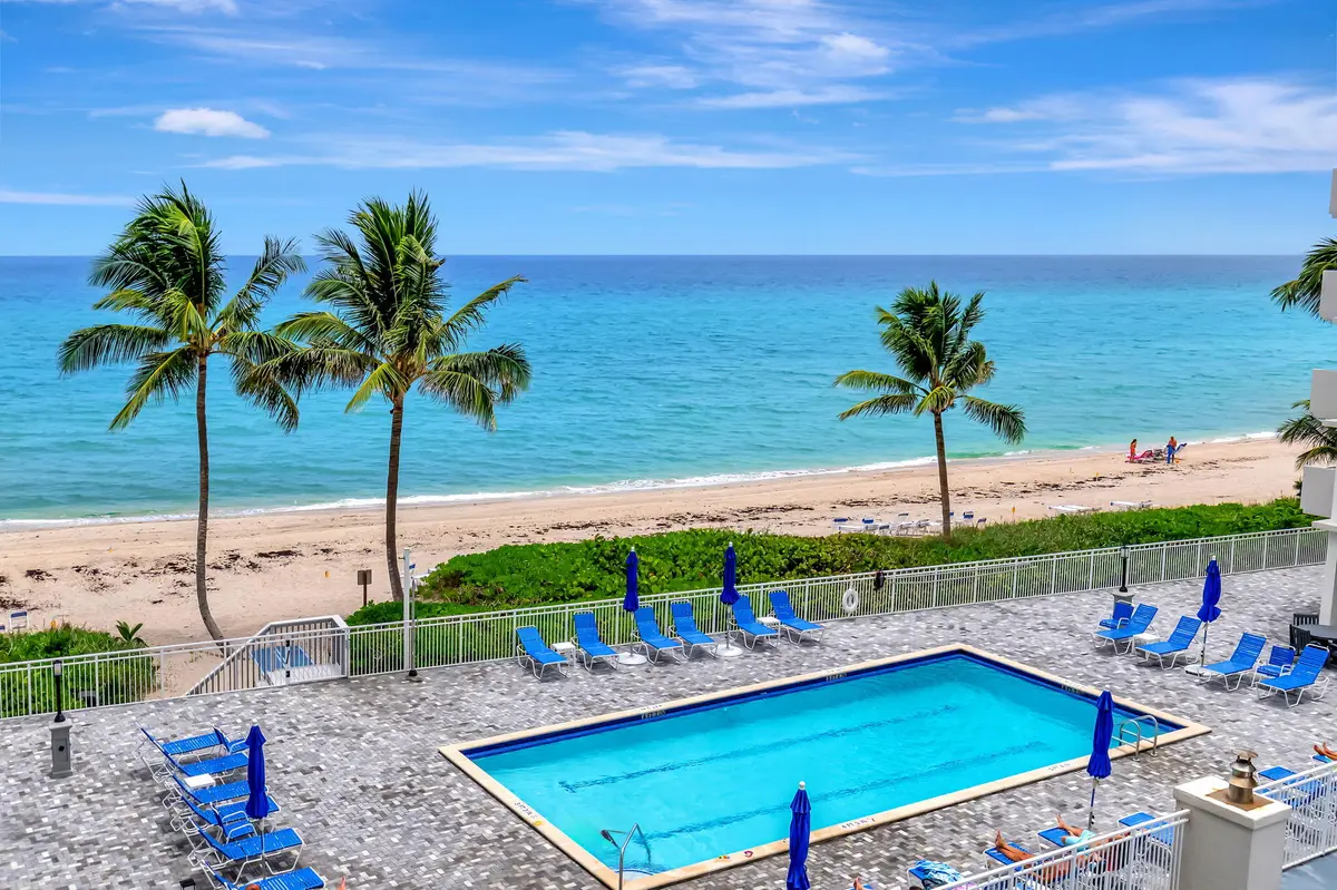 front at 3215 S Ocean Boulevard 307, Highland Beach