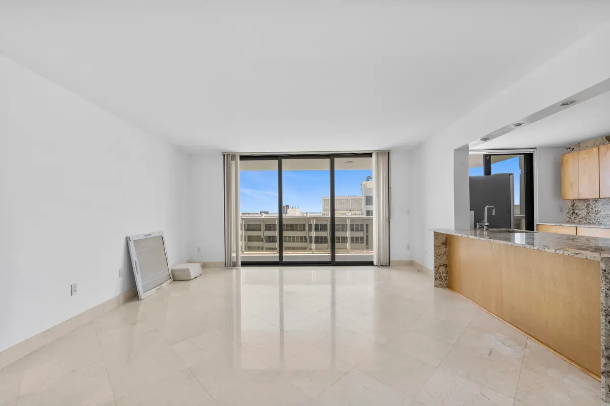 Living Room at 9 Island Avenue 2309, Miami Beach