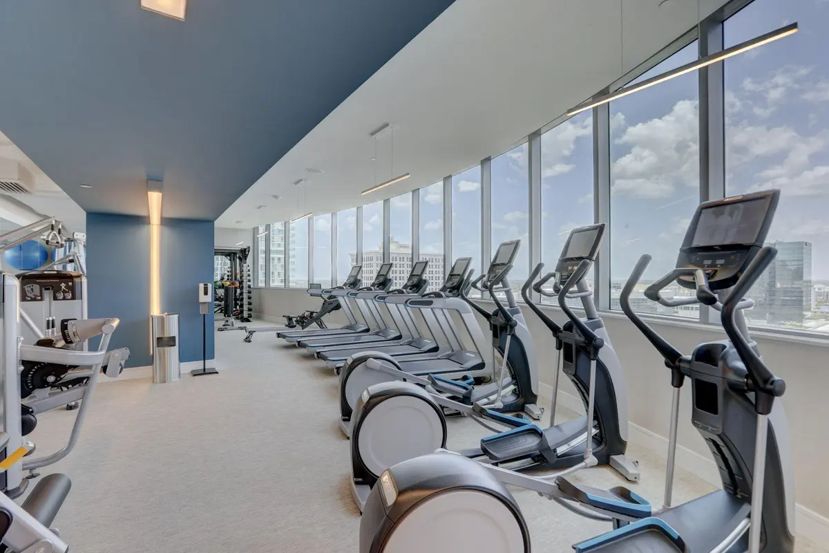 10-web-or-mls-6 at 100 E Las Olas Boulevard 1904, Fort Lauderdale