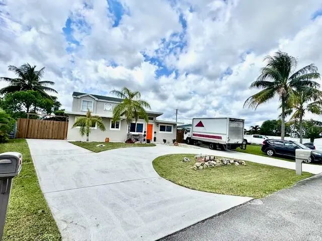 IMG_2031 at 1943 Iris Road, West Palm Beach