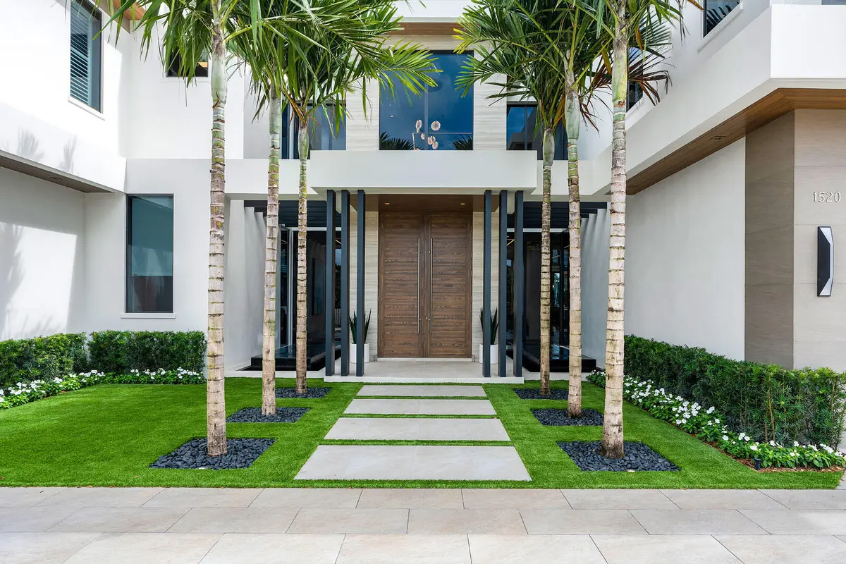 1520_Royal_Palm_Way_05 at 1520 Royal Palm Way, Boca Raton