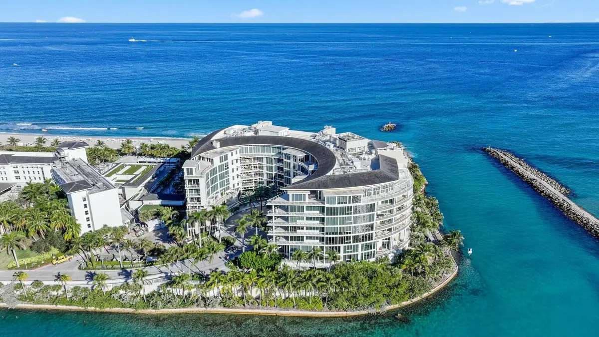Aerial at 1000 S Ocean Boulevard 208, Boca Raton