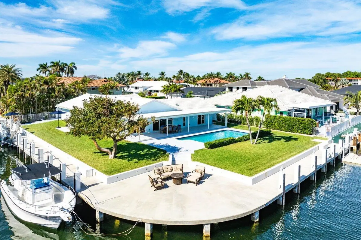211 Ft Waterfront! at 3020 NE 47th Street, Lighthouse Point