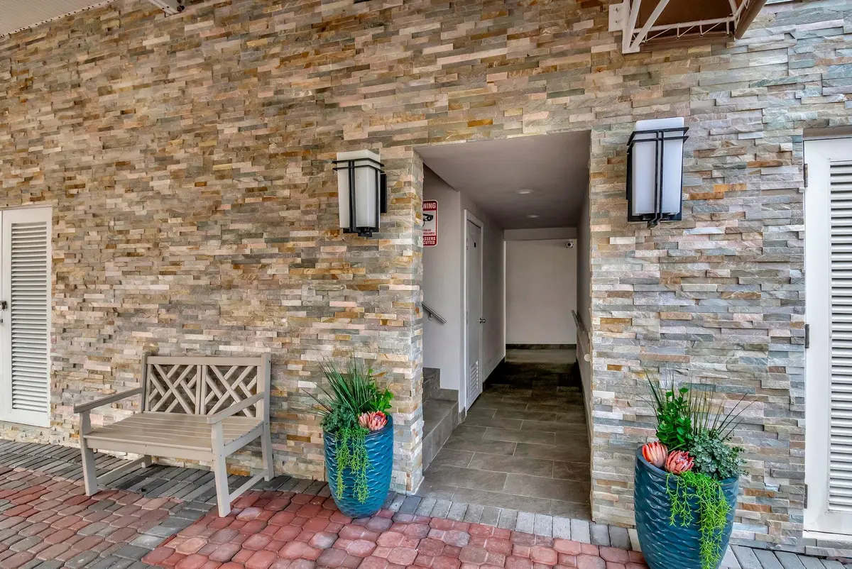 Front entrance at 3100 S Ocean Boulevard 2140, Highland Beach