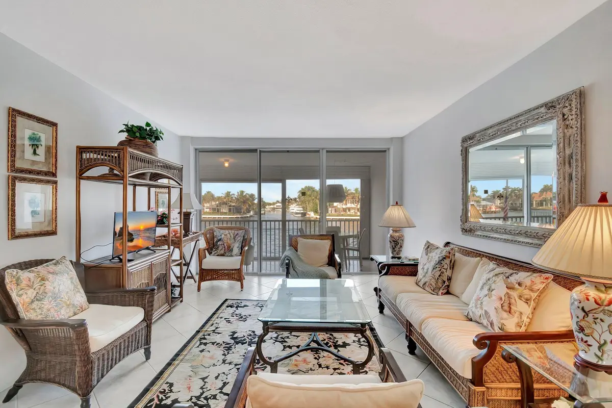 Living-Dining at 3100 S Ocean Boulevard 2140, Highland Beach