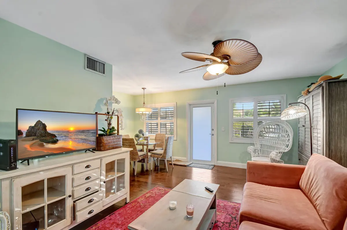 7-web-or-mls-DSC_8838 at 100 Venetian Drive 3, Delray Beach