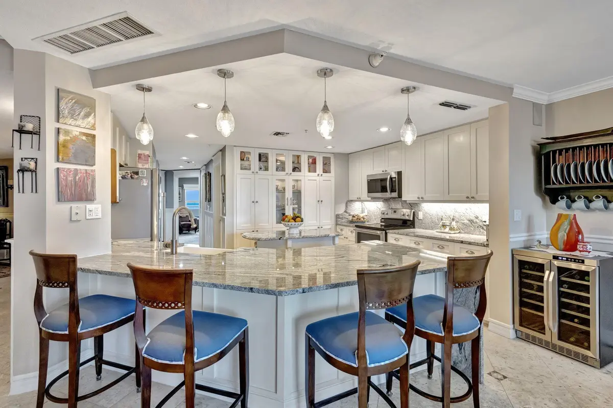 71-web-or-mls-5P1A3445 at 5051 N Highway A1a Ph 2-3, Hutchinson Island