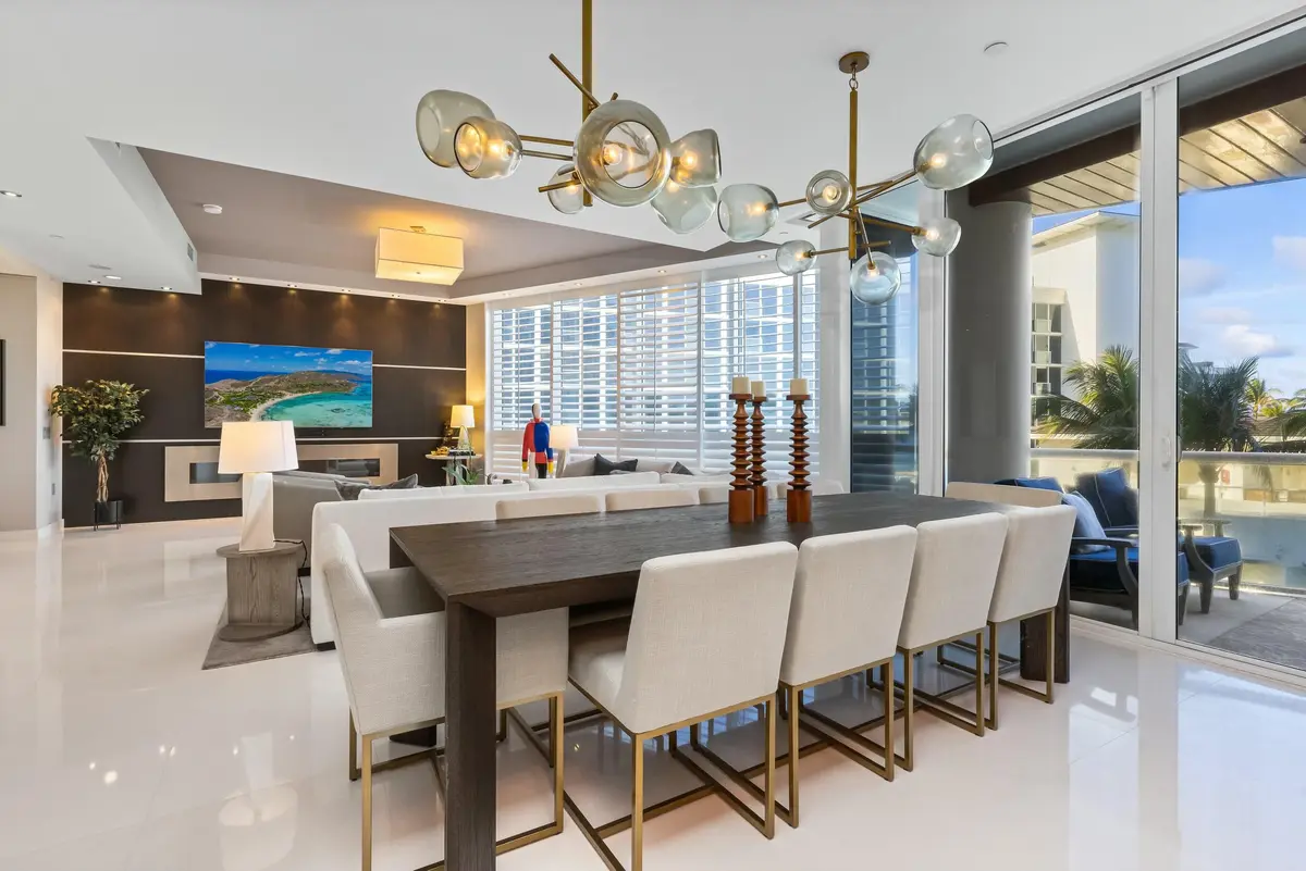 Dining area at 1000 S Ocean Boulevard 208, Boca Raton