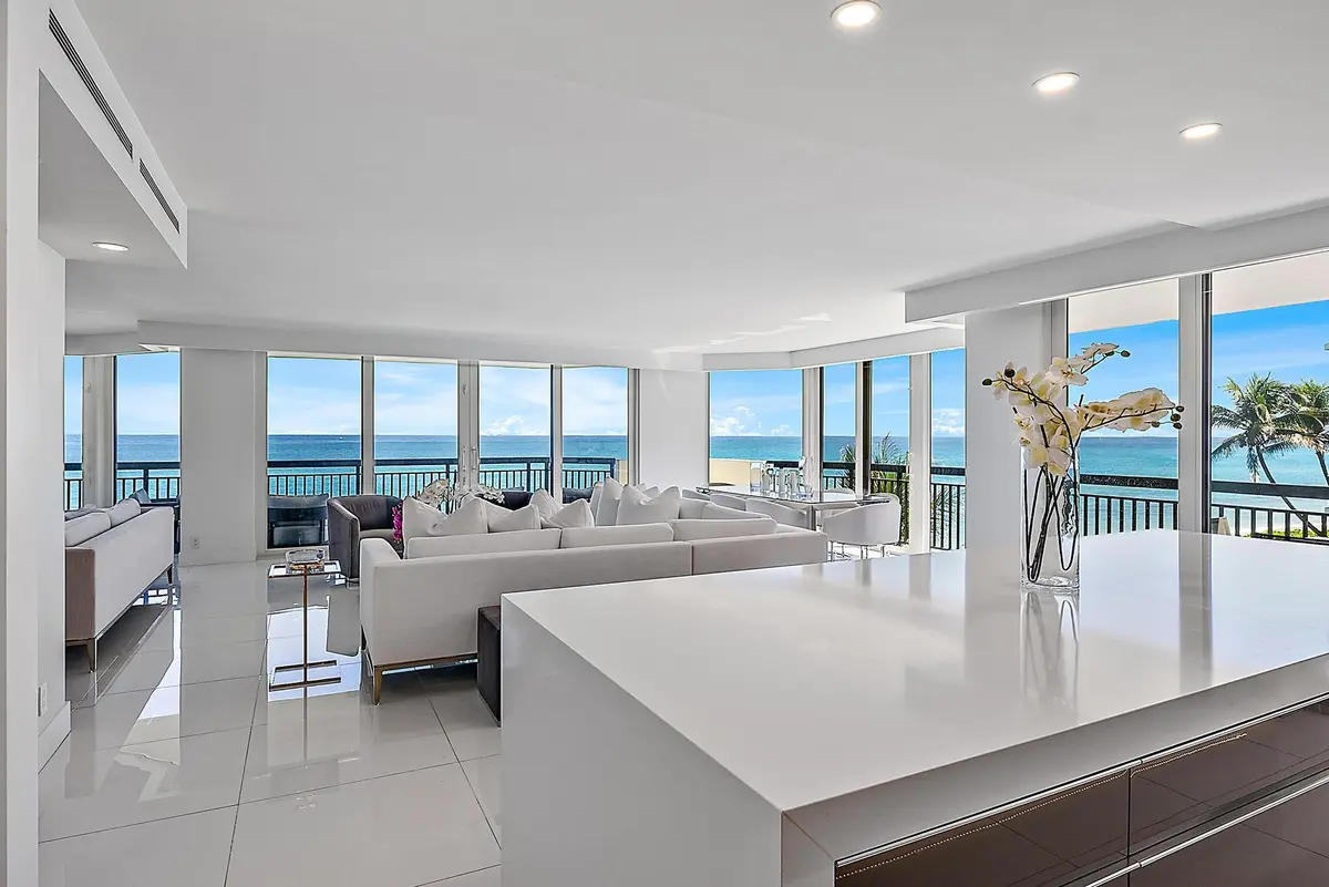 3140 S Ocean Blvd 403S-7 at 3140 S Ocean Boulevard 403s, Palm Beach
