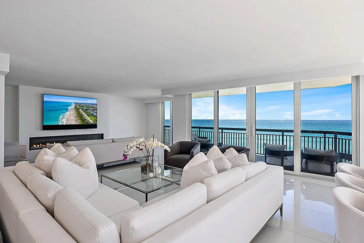 3140 S Ocean Blvd 403S-8 at 3140 S Ocean Boulevard 403s, Palm Beach