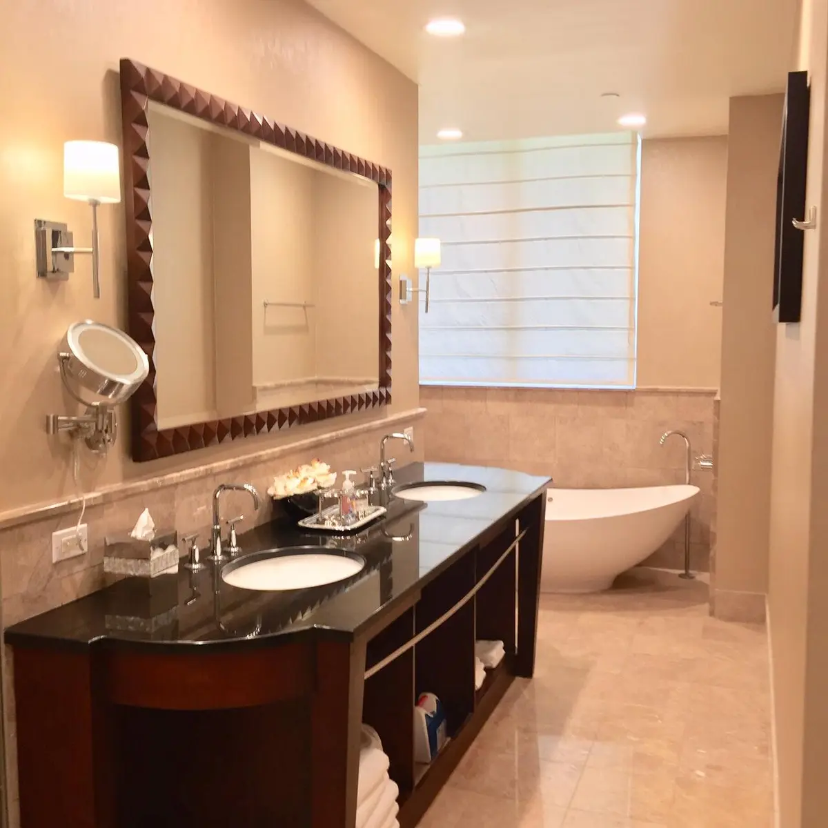 1902i at 3800 N Ocean Drive 1902, Singer Island